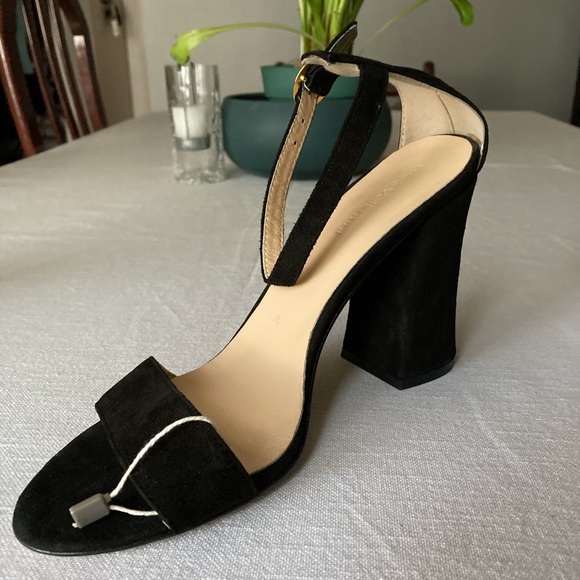 🇮🇹 Luca Valentini Black Suede Block Heel Strap - Picture 2 of 14